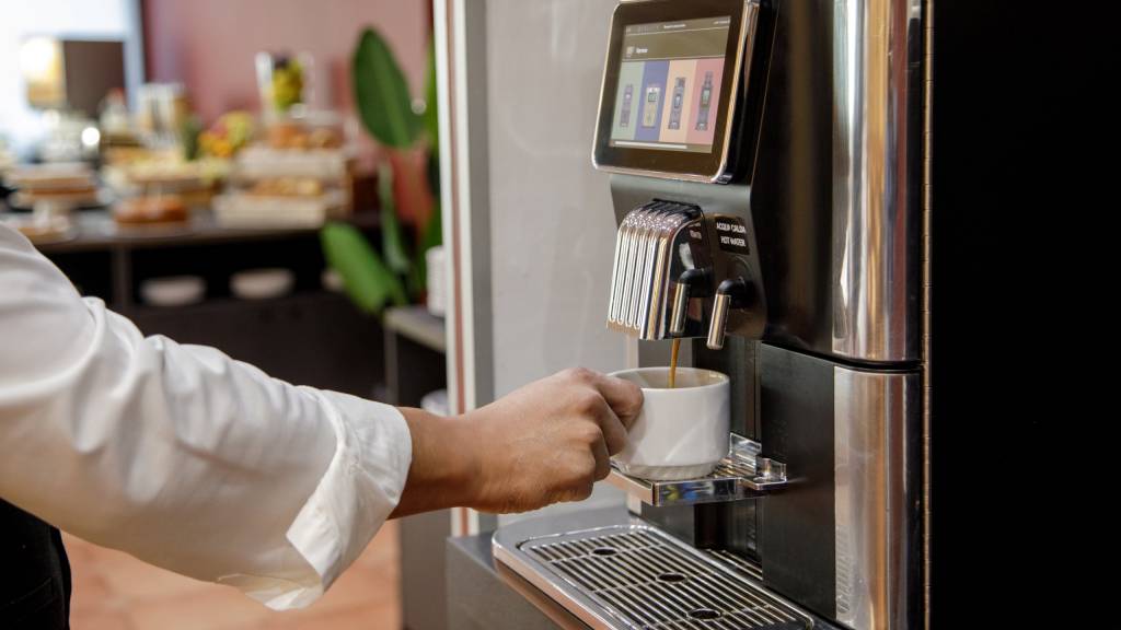 Hotel-Marcaurelio-Roma-Colazione-Macchina-caffee
