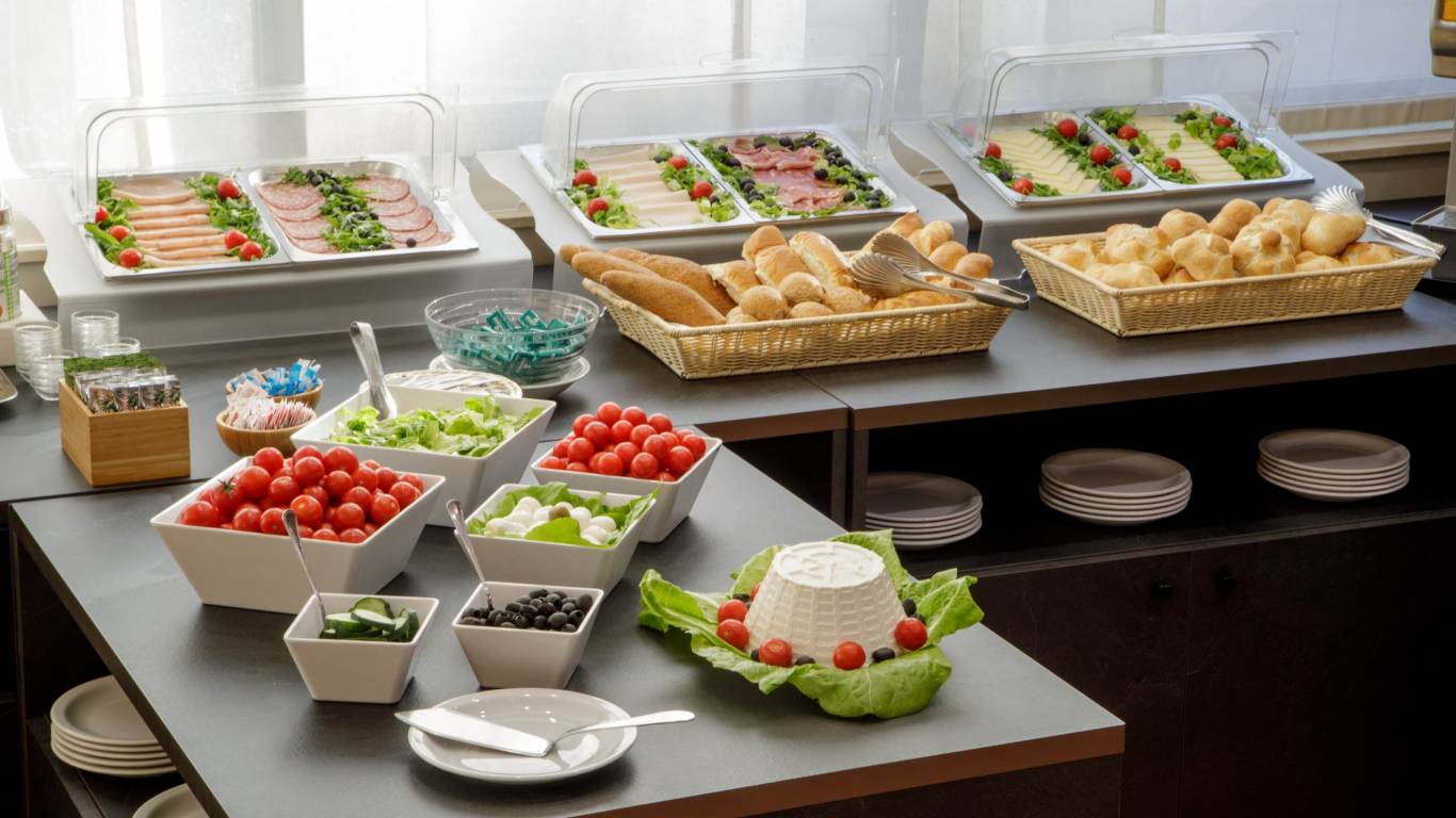 Hotel-Marcaurelio-Roma-Colazione-Buffet-Sala-colazioni-3