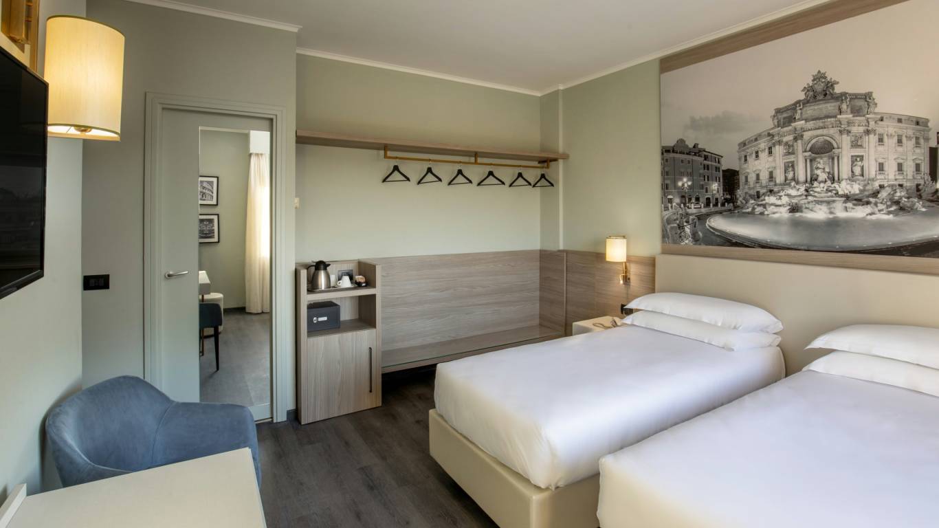 Hotel-Marcaurelio-Roma-Foto-Aprile-2025-family-superior-1 Hotel-Marcaurelio-Roma-Foto-Aprile-2025-family-superior-1