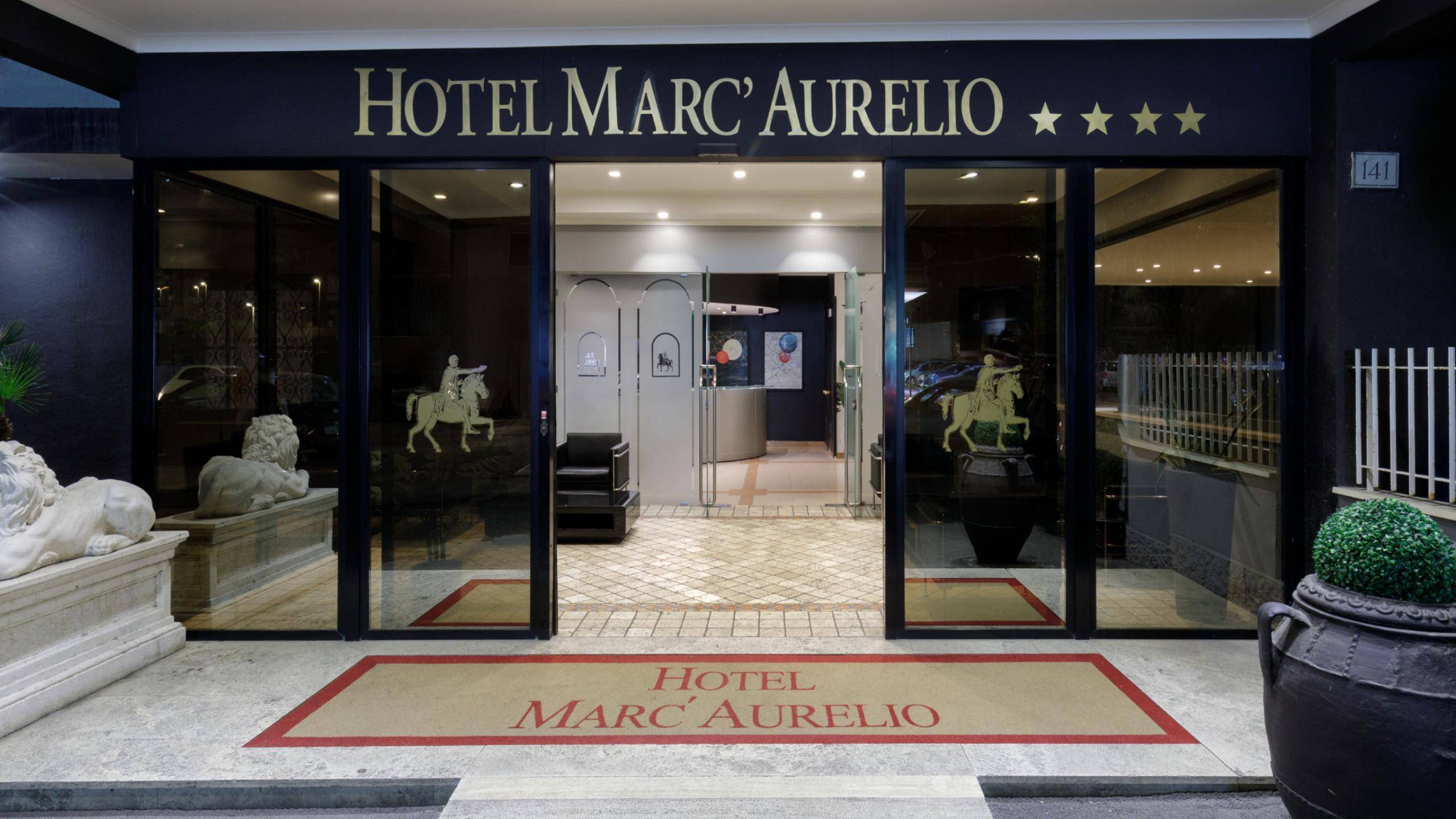 Hotel-Marcaurelio-Roma-Foto-2025-Hall-entrata Hotel-Marcaurelio-Roma-Foto-2025-Hall-entrata